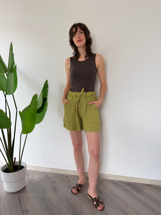 Shorts puro lino