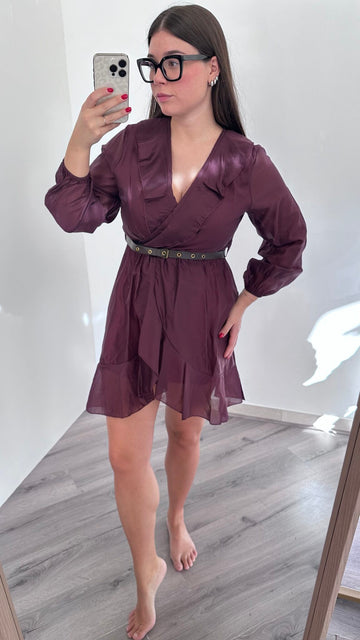 Abito corto con balza