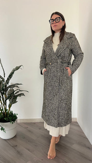 Cappotto spinato con lana